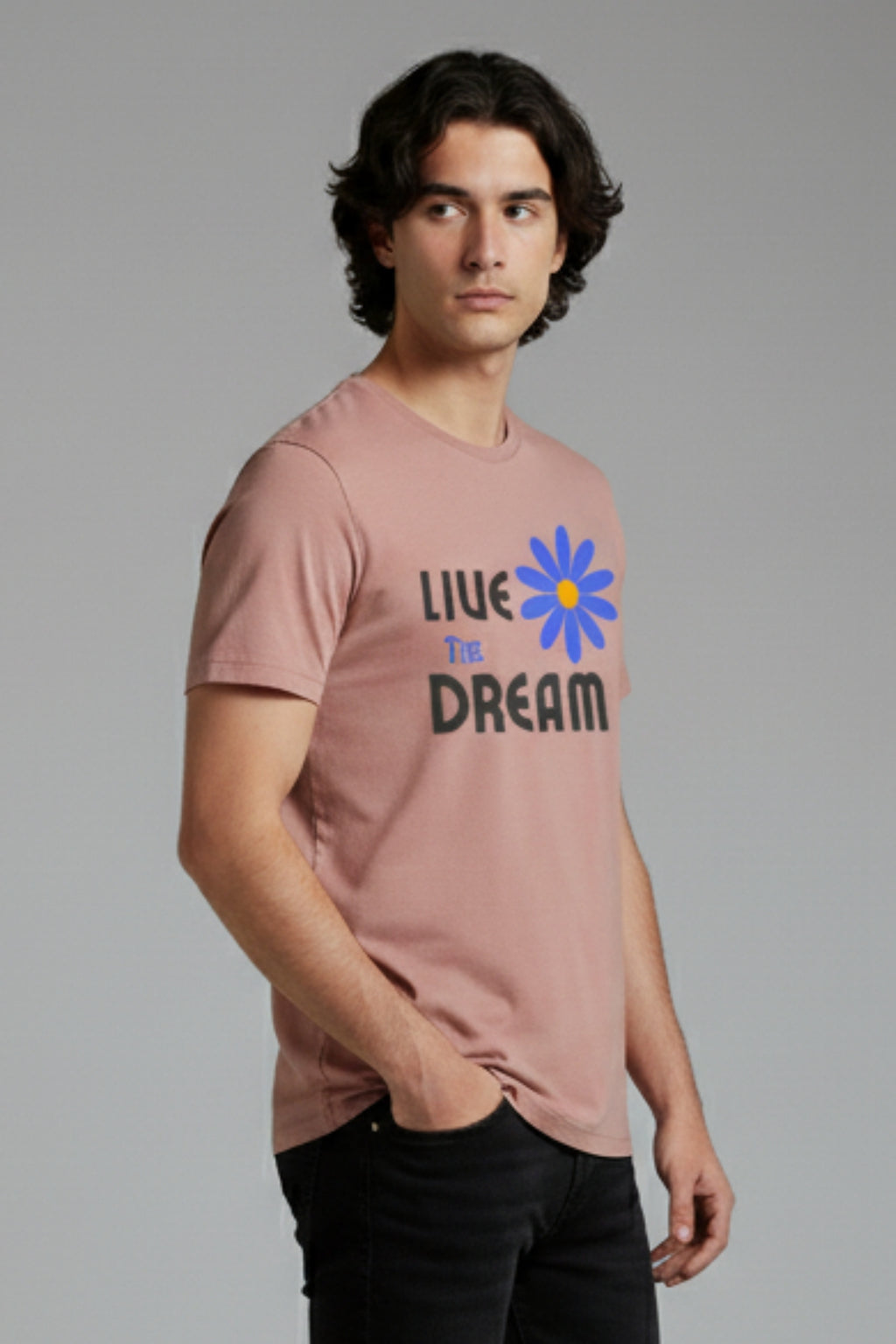 Live the Dream  - Lite Pink colour Regual T shirt